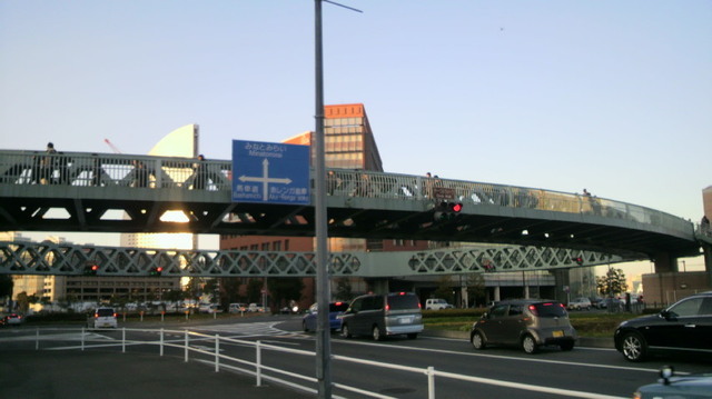 20101225 横浜10新港ｻｰｸﾙｳｫｰｸ.JPG