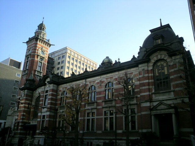 20101225 横浜4横浜市開港記念会館.JPG